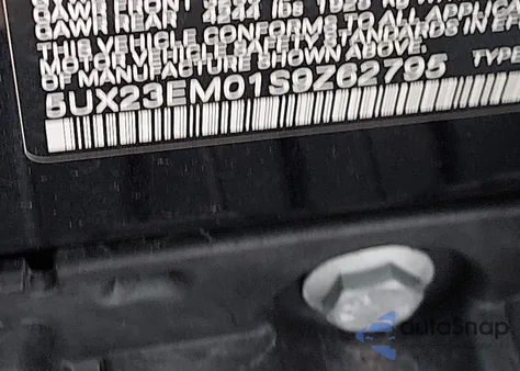 2025 BMW X7 xDrive40I z USA, uszkodzony, nr VIN 5UX23EM01S9Z62795